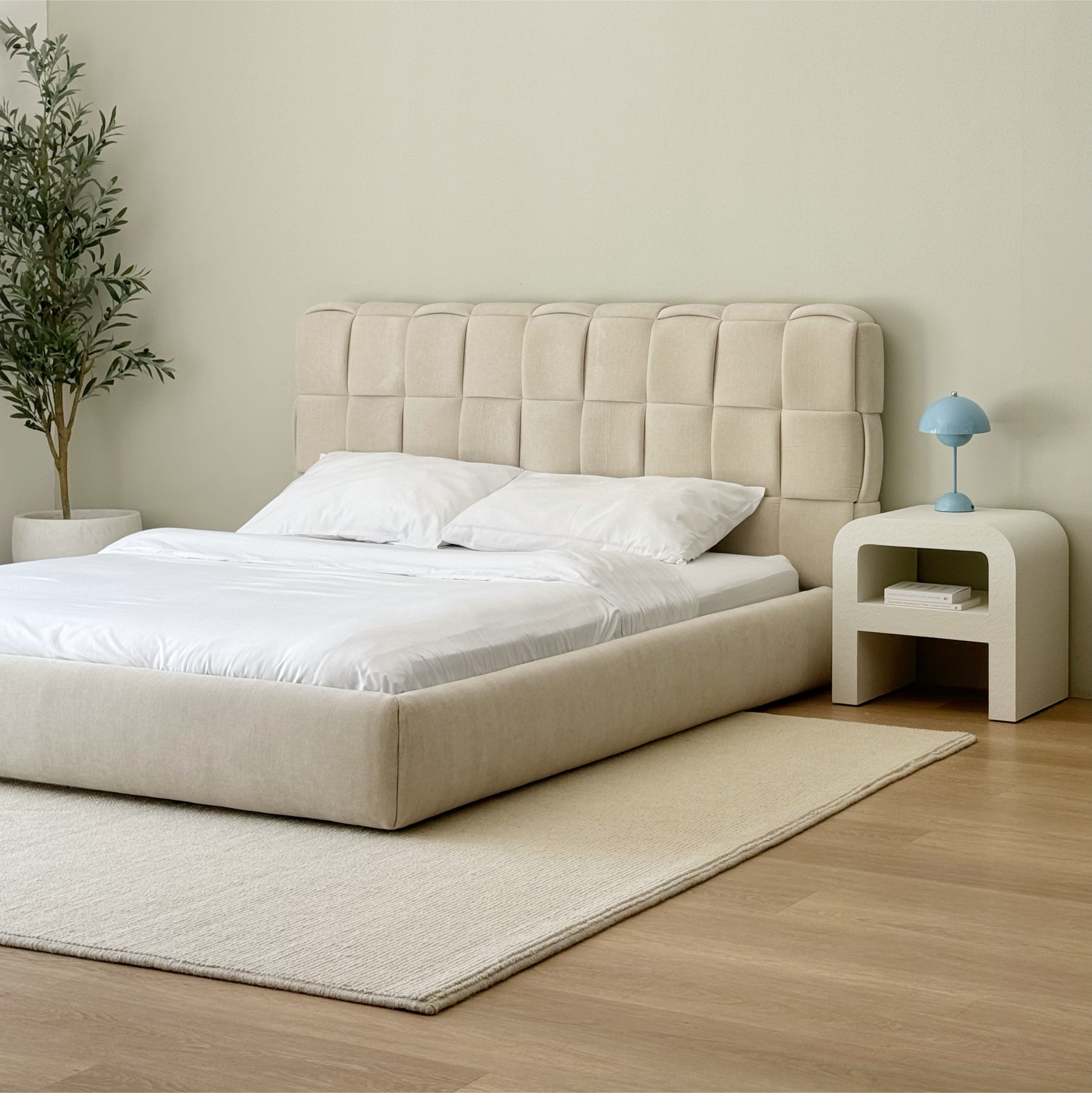 Introducing Queen Size Bed Collection: Luxurious King Size and Sofa Beds in Dubai