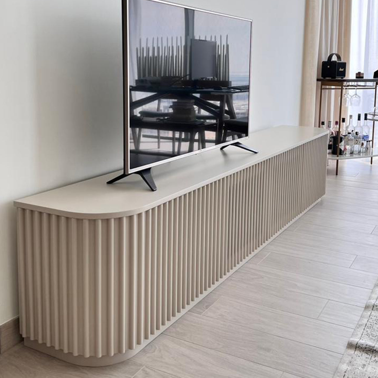 Coli Tv Unit